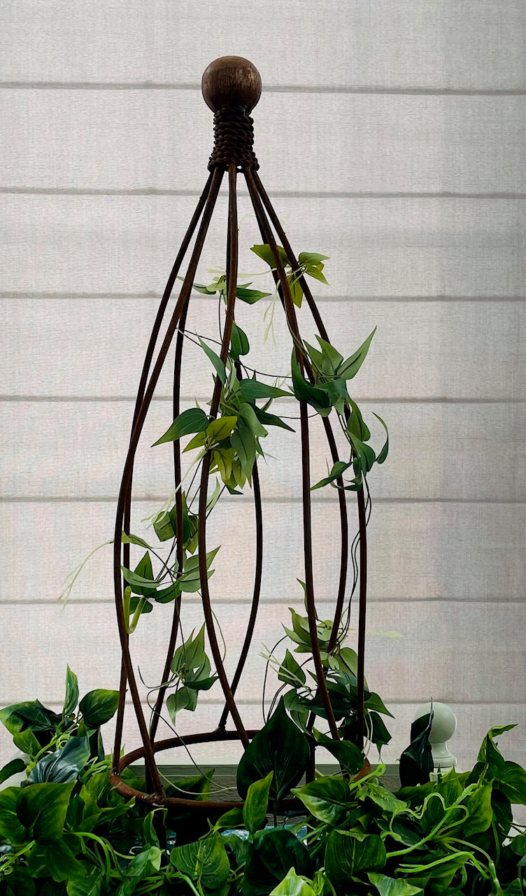 Legacy Metal Obelisk